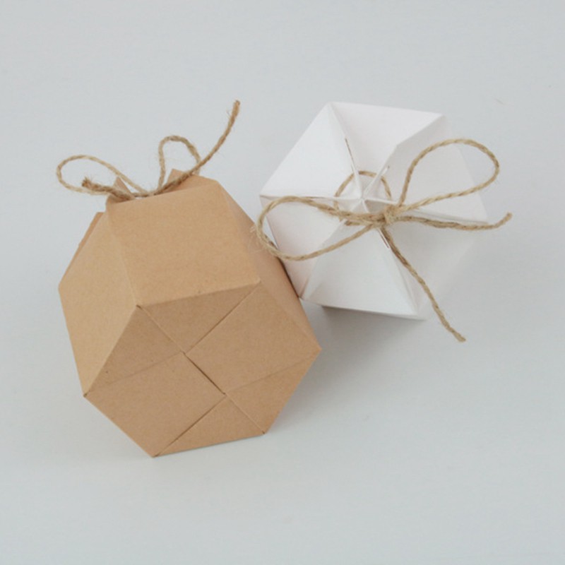 Bộ phụ kiện làm hộp quà gồm giấy bìa cứng + dây dùng cho nam và nữ