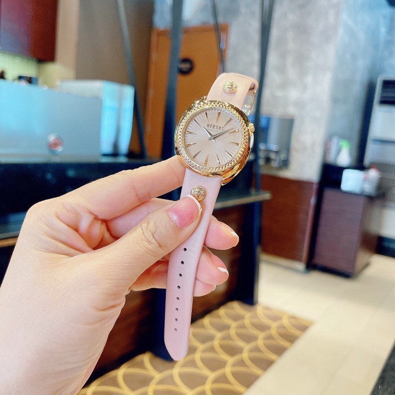 Đồng hồ nữ Versus hồng nude - mẫu mới siêu đẹp - Case 38mm, kính sapphire