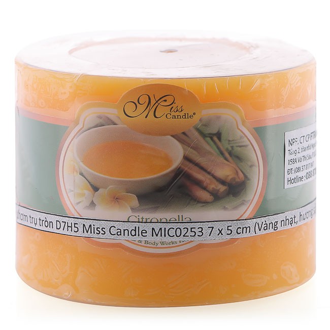 Nến thơm trụ tròn D7H5 Miss Candle MIC0253 7 x 5 cm (Vàng chanh, hương sả chanh)