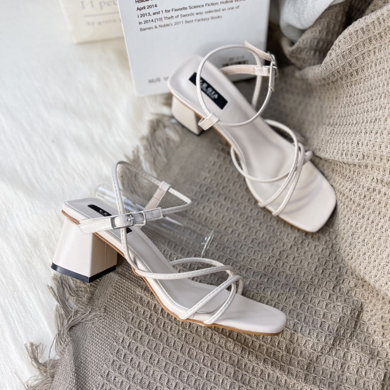 Sandal dây mảnh gót trụ 5cm