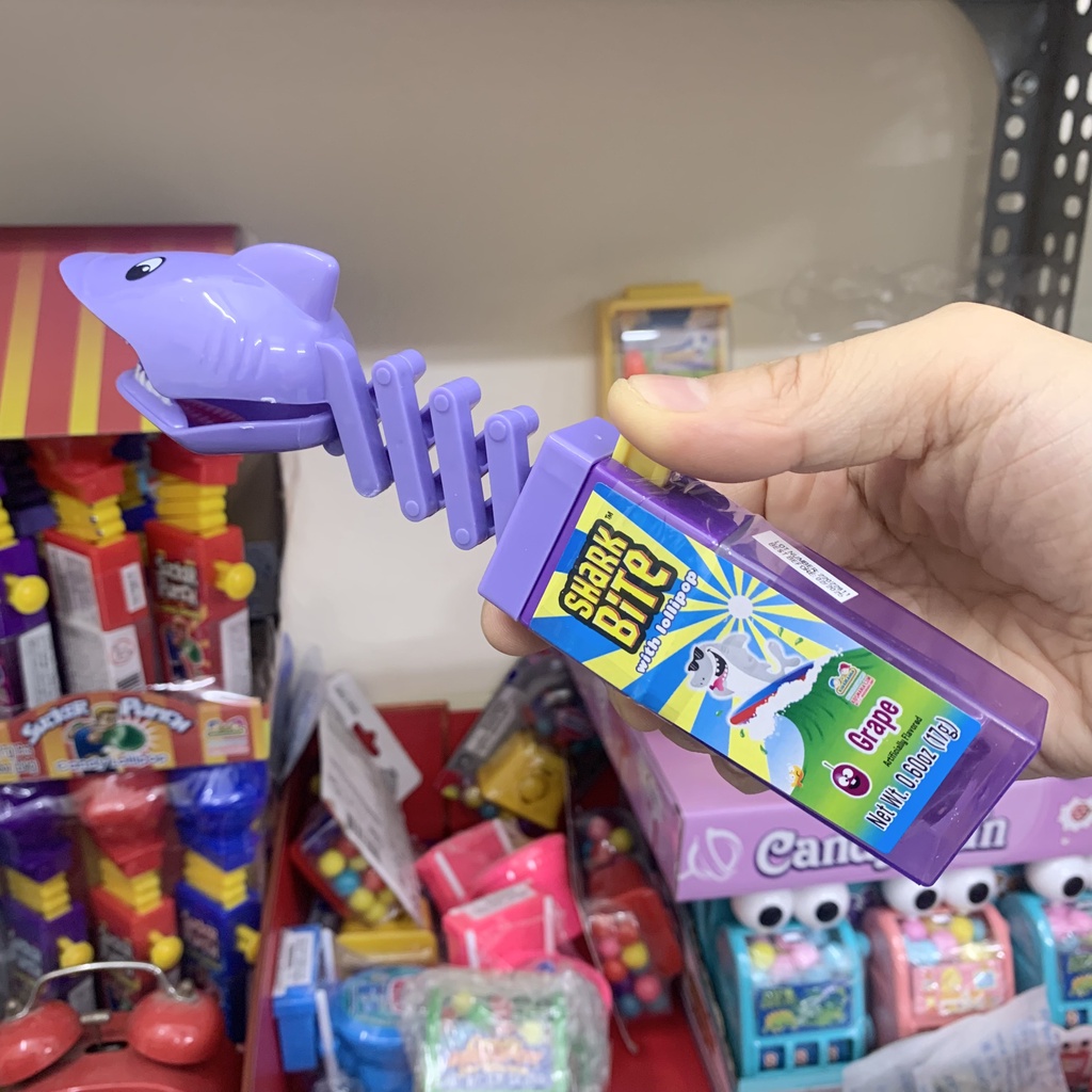 Kẹo đồ chơi trẻ em hình cá mập nhập khẩu Mỹ hãng Kidsmania