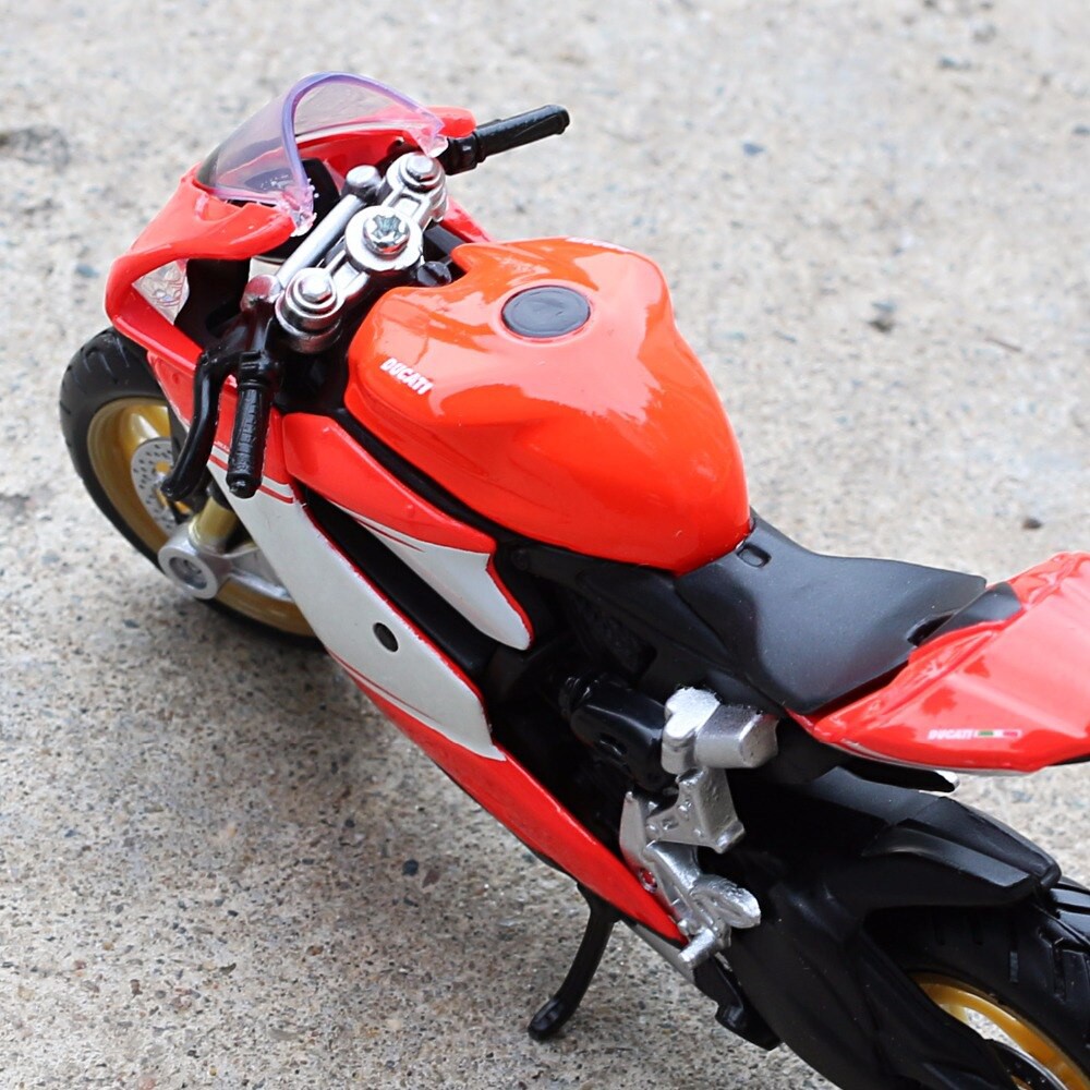 MÔ HÌNH XE MOTO Siêu xe Ducati 1199 Superleggra - MAISTO tỷ lệ 1:18