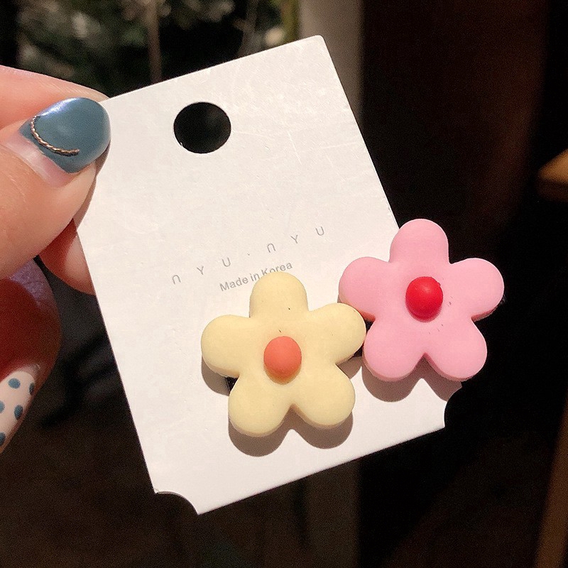 Kẹp tóc hình bông hoa đôi màu kẹo xinh xắn thời trang Hàn Quốc