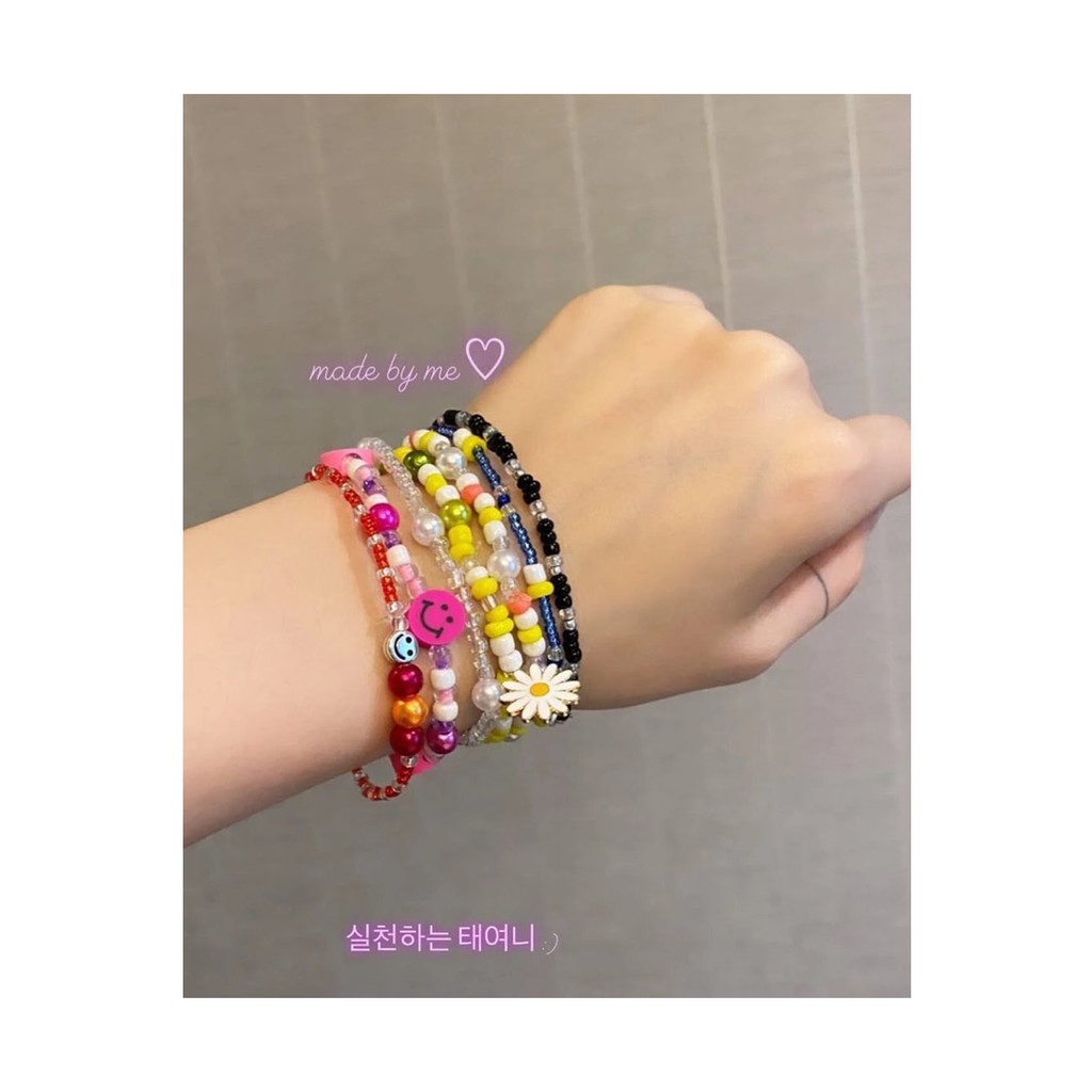 Taeyeon bracelets, vòng tay hạt cườm handmade do SNSD Tae yeon thiết kế #K-pop idol cheap moment #Quadaomauxanh