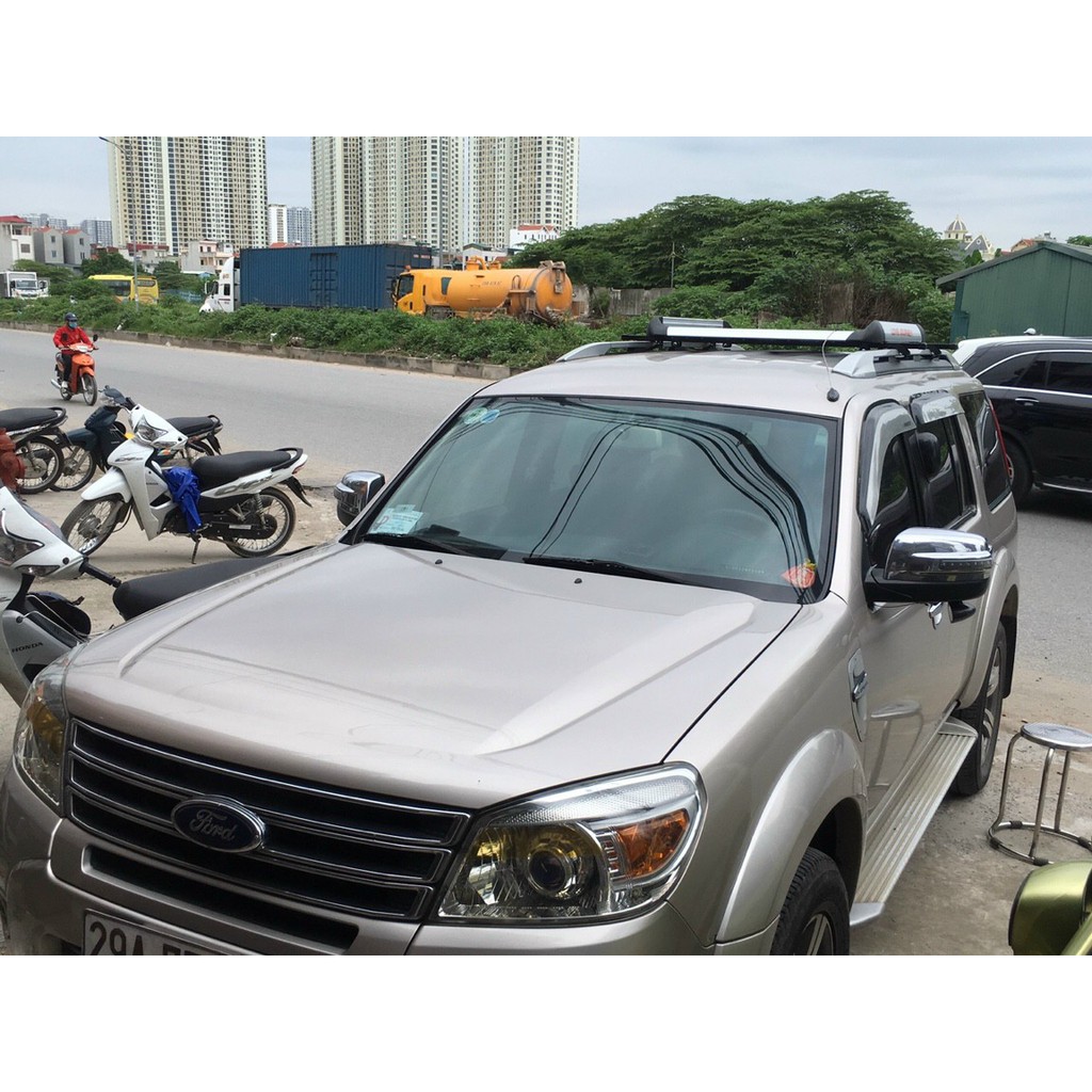 Giá nóc nhôm vuông dành cho xe Ford Everset ( có sẵn thanh dọc hở)