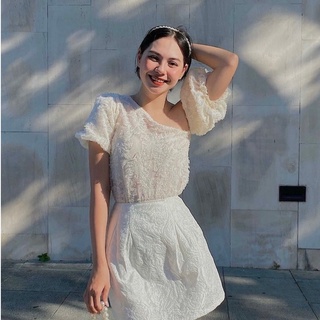 Áo trễ vai vạt chéo cộc tay, áo tơ hoa lệch vai phong cách ulzzang march.clothes