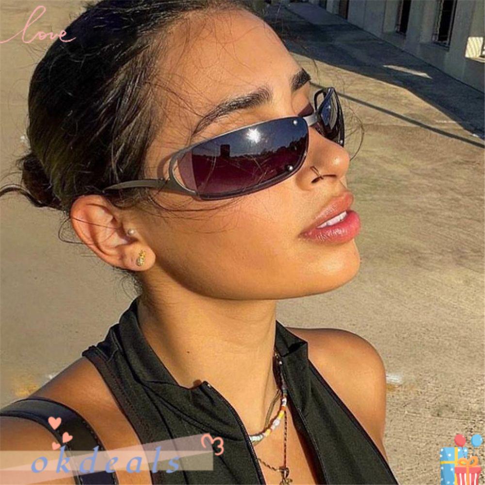 Kính Mát Đính Đinh Tán Phong Cách Punk Y2K Thời Trang Cho Nữ