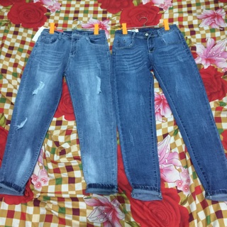Quần jeans ống rộng