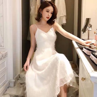 Đầm trắng lông vũ Ulzzang