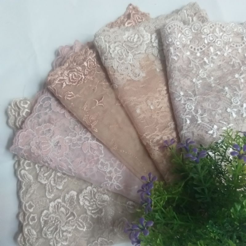 Ren thêu chân von lưới , size từ 14cm đến 19cm