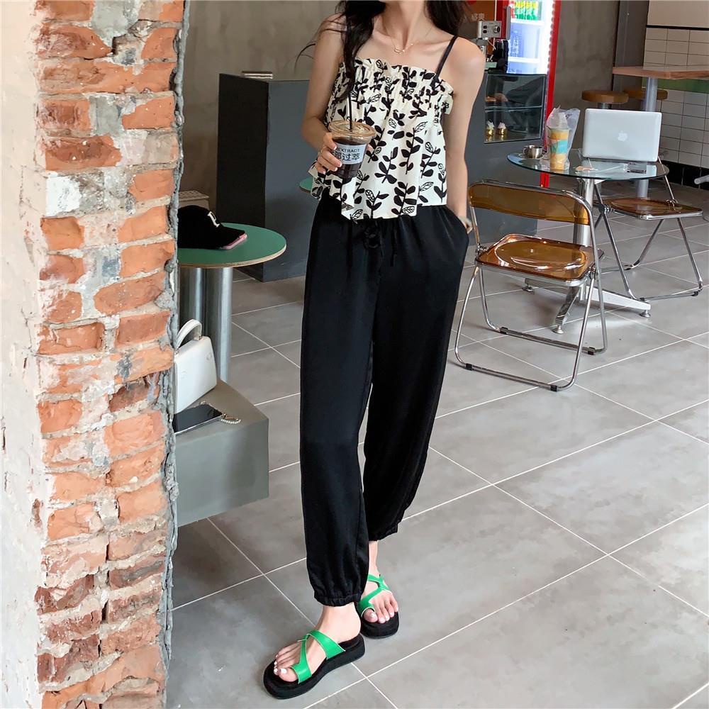 Áo Hai Dây In Họa Tiết Hoa Nhí Xinh Xắn Thời Trang Phong Cách Retro Cho Nữ