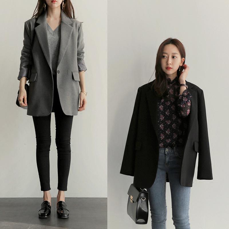 áo khoác blazer màu đen cho nữ