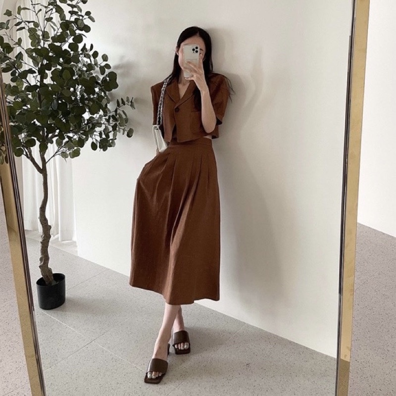 Chân váy xếp li dài chất đũi