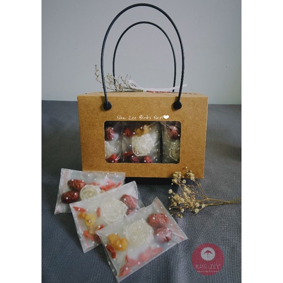 Set yến sào nguyên chất gồm yến viên hoa hồng kèm nguyên liệu Yến sào Nhà Zee