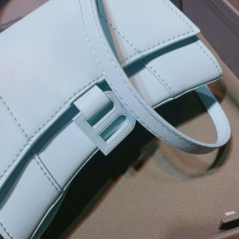 Túi xách balencia khoá chữ B sz 18