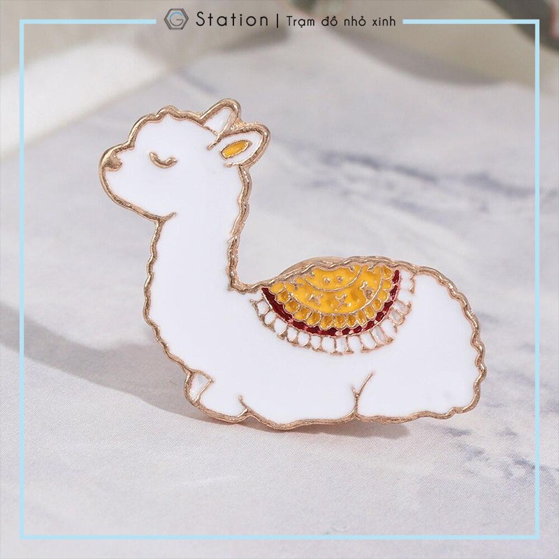 Pin cài áo lạc đà - GC014