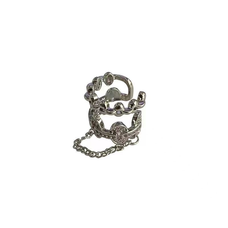 Khuyên Kẹp Vành Tai Tua Rua Không Cần Xỏ Lỗ Phong Cách Thời Trang Mới Cao Cấp niche Dành Cho Bạn Nữ