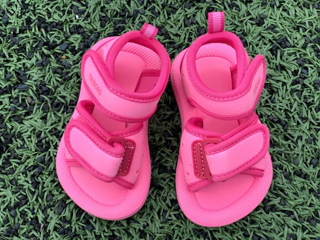 Giày tập đi cho bé