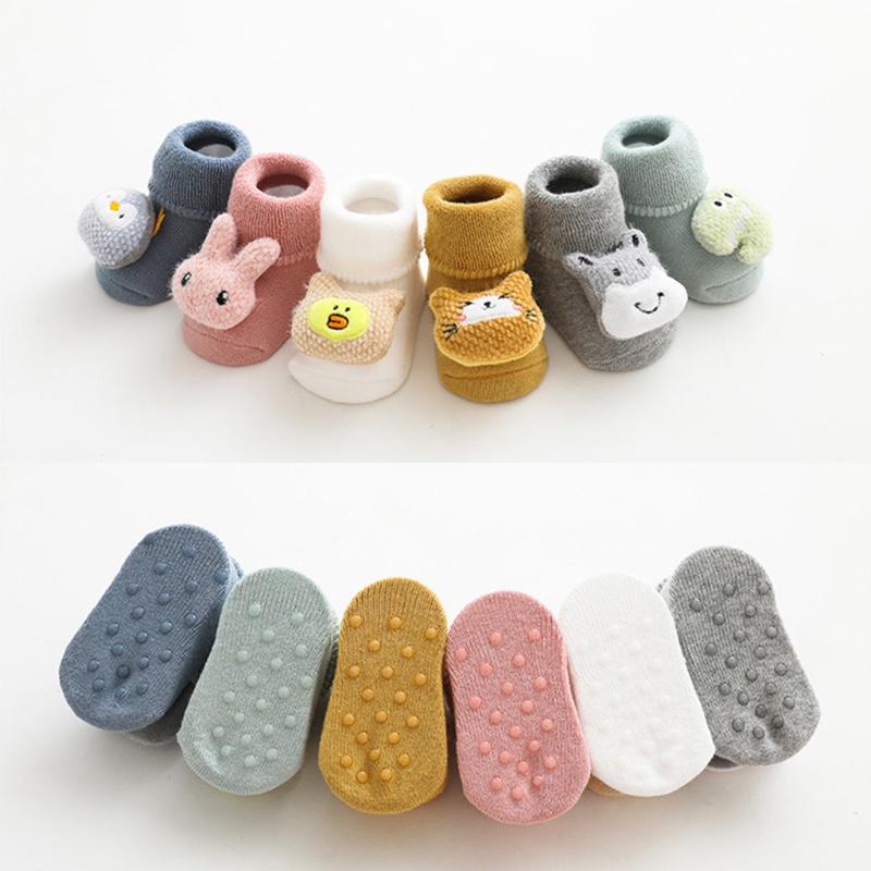 Đôi Vớ Cotton Mềm Giữ Ấm Chống Trượt In Hình Giáng Sinh Dễ Thương Cho Bé Gái Sơ Sinh