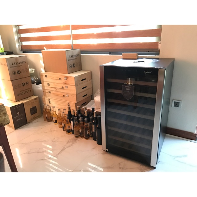 Tủ bảo quản rượu vang VinoCave 52 chai. Free Ship bán kính hà Nội 30km