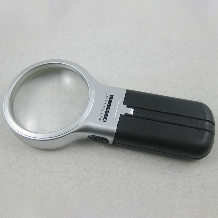 Kính lúp có đèn 3 in 1