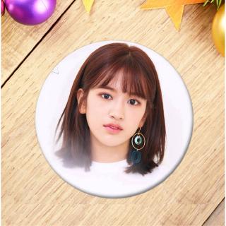 Ghim cài trang phục hình ảnh IZONE độc đáo