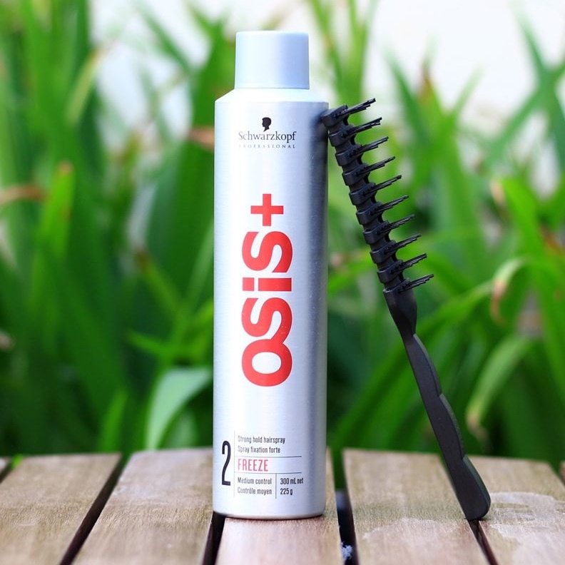 Keo sịt tóc cứng SCHWARZKOPF Osis+ Strong Hold Hairspray Freeze - keo xịt tóc cứng 300ml