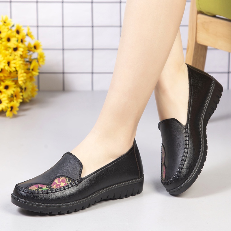 Giày lười nữ chất liệu da vải slip on kiểu mọi đế cao màu trắng độn đế bảo hành 1 năm GD36 TIMAN