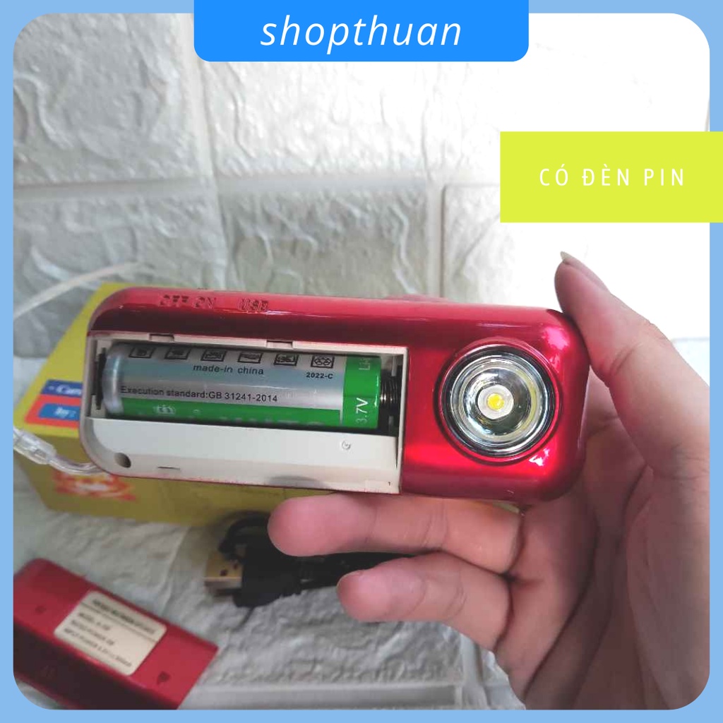 Loa A Di Đà Phật A-100S có đèn pin, 1 pin sạc, nghe thẻ nhớ,USB 2.0, FM Radio, có Jack gắn tai nghe 3.5mm