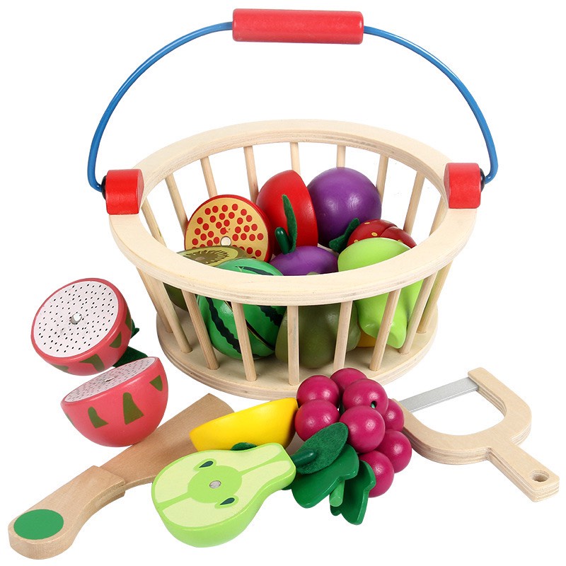 Đồ chơi nhà bếp dụng cụ cắt hoa quả trái cây rau củ cho bé bằng gỗ có nam châm nhiều chi tiết đựng trong giỏ như thật