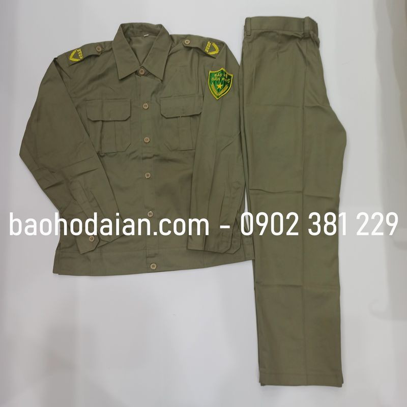 Quần áo bảo vệ dân phố màu cỏ úa kèm logo