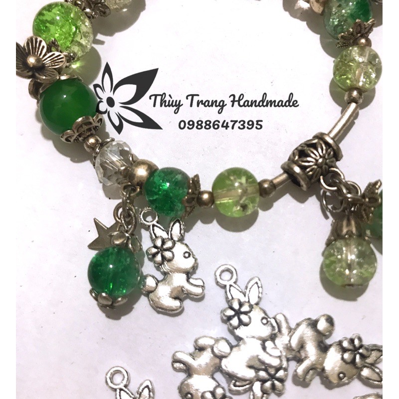 Charm Thỏ đeo hoa trang trí vòng tay, trang sức handmade