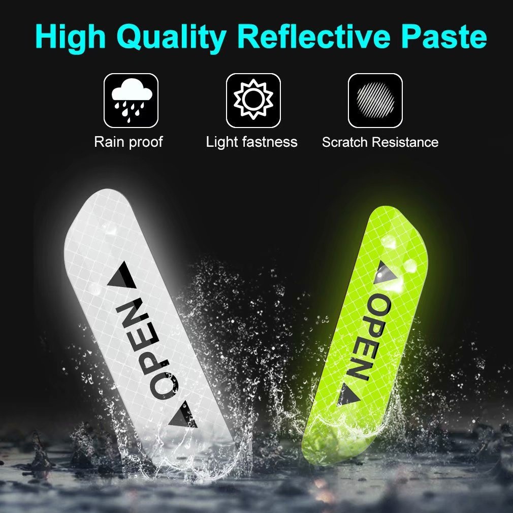 Set 4 Miếng Dán Phản Quang Cho Xe Hơi