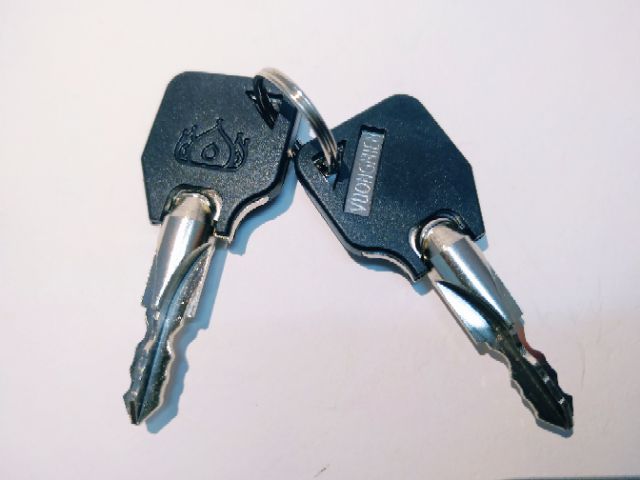 Ổ Khóa máy xe Dream Thái chìa +hiệu VƯƠNG NIỆM