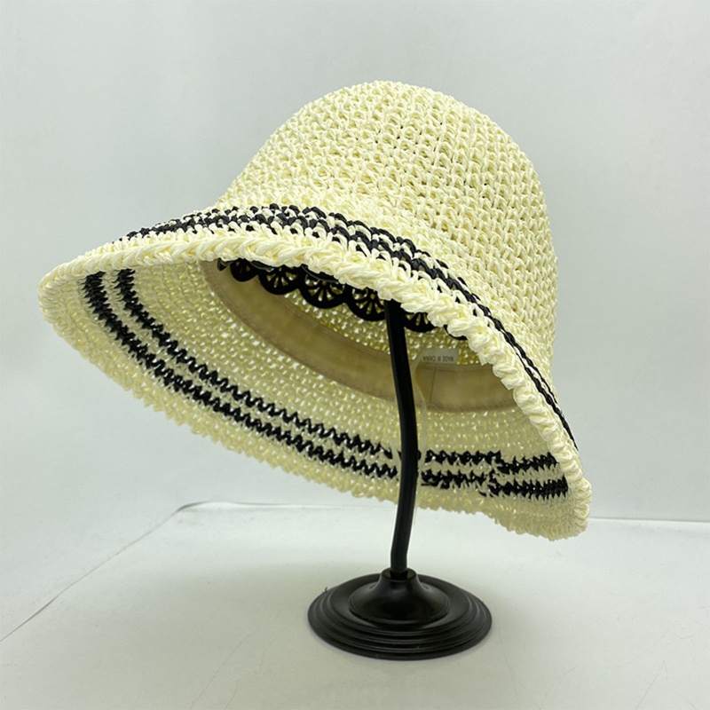 Nón Tai Bèo Đan Cói Màu Sắc Xinh Xắn