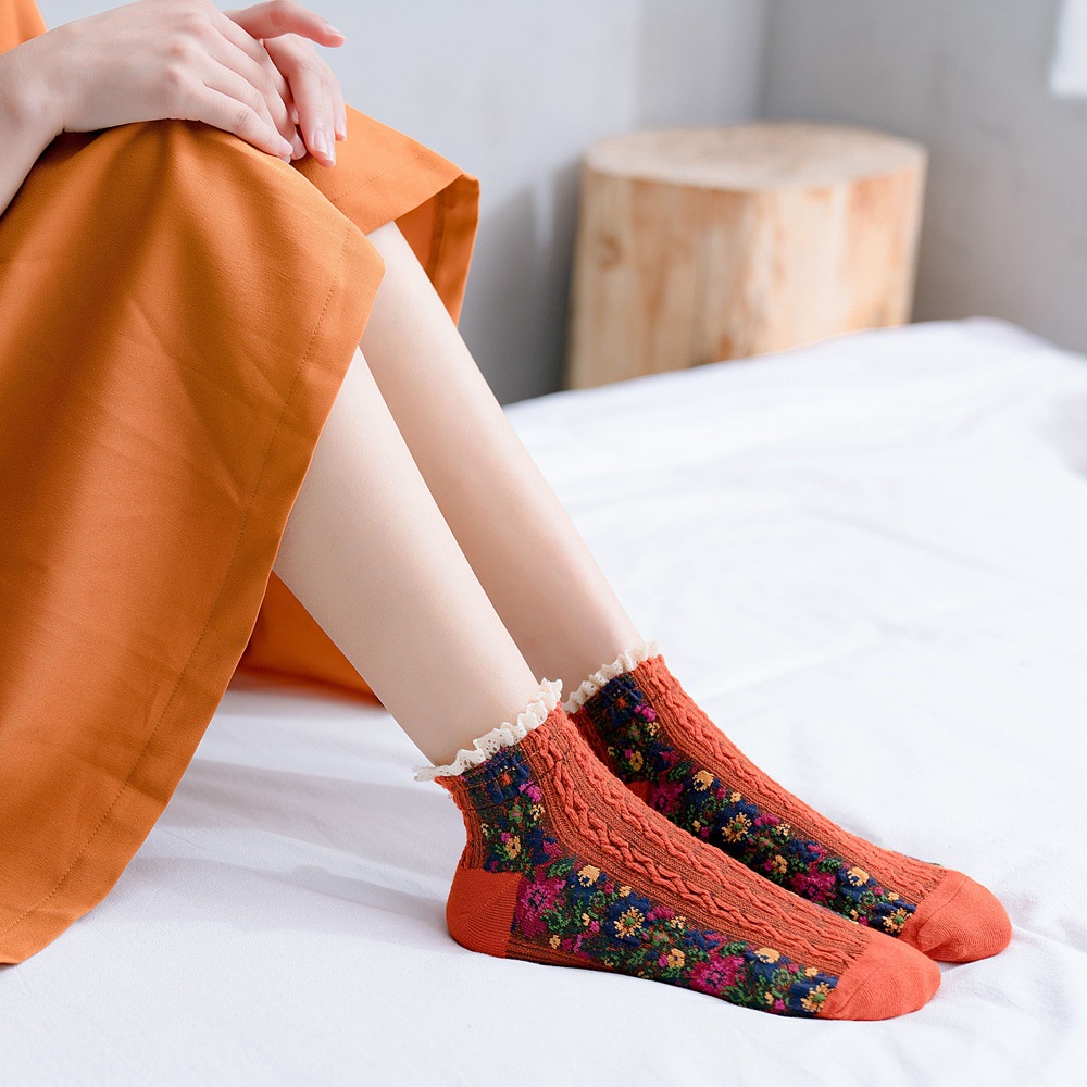 Vớ WAFNHA D404 phối ren phong cách dân tộc thời trang cho nữ