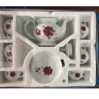 Bộ ấm chén hoa kim tuyến bát tràng