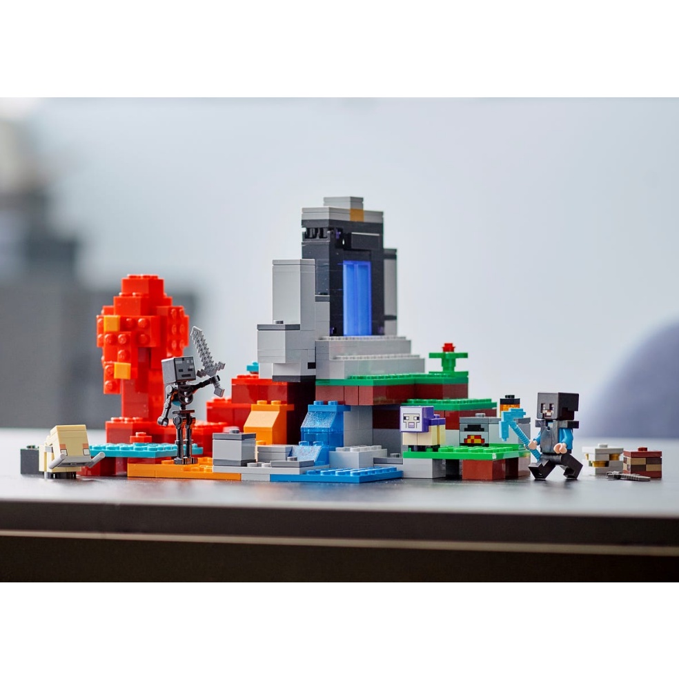 Lego HaHa - Lego Minecraft - Cuộc Chiến Tại Cổng Đổ Nát - 21172