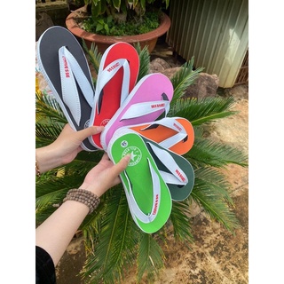 dép con vẹt