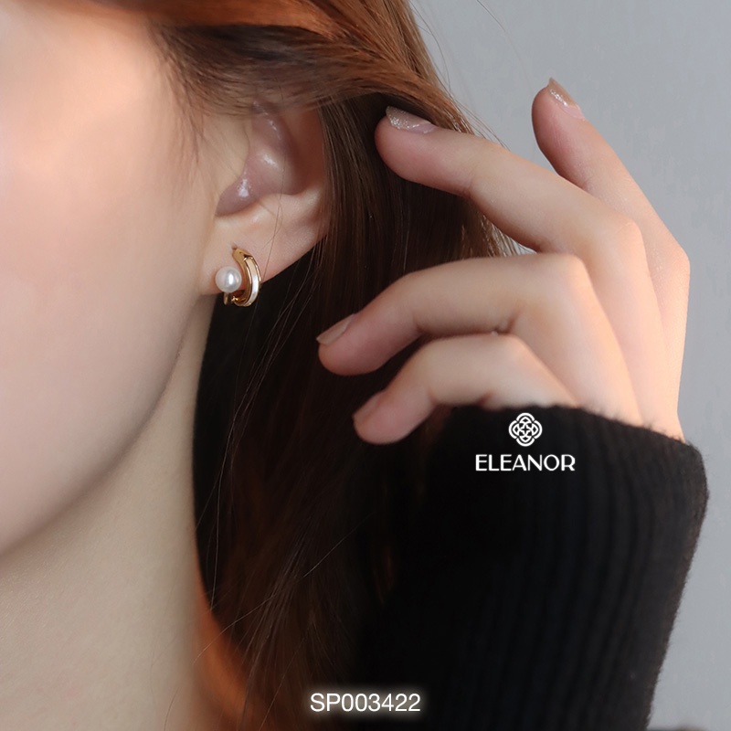Bông tai nữ ngọc trai nhân tạo Eleanor Accessories viền chữ C chuôi bạc 925 nữ tính phụ kiện trang sức đẹp