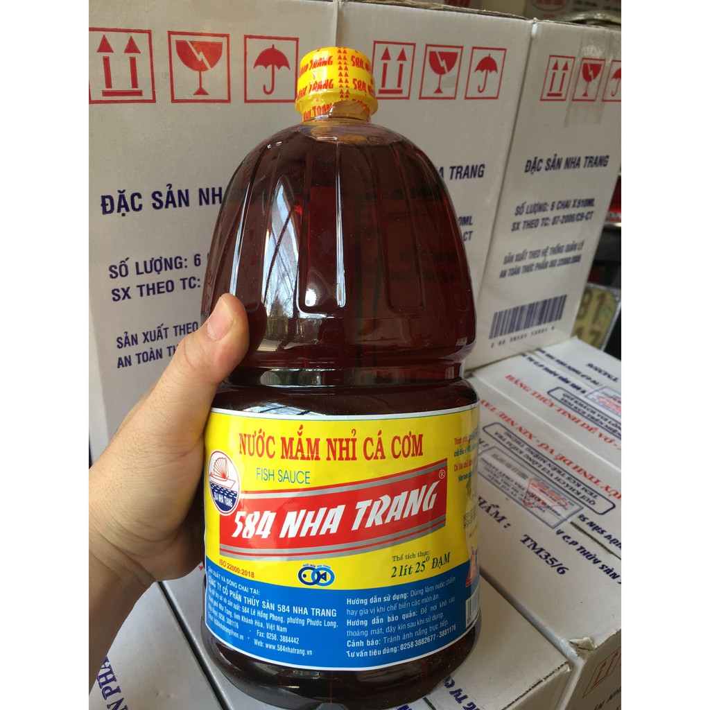 Nước mắm 584 Nha Trang 25 độ đạm can 2l (mã sản phẩm P225) - nước mắm ngon chuyên sử dụng trong các nhà hàng, quán ăn | BigBuy360 - bigbuy360.vn