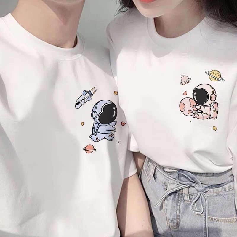 Áo đôi nam nữ, áo cặp in hình phi hành gia chất cotton thấm hút không bong tróc