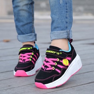 Giày sneaker nữ có bánh trượt
