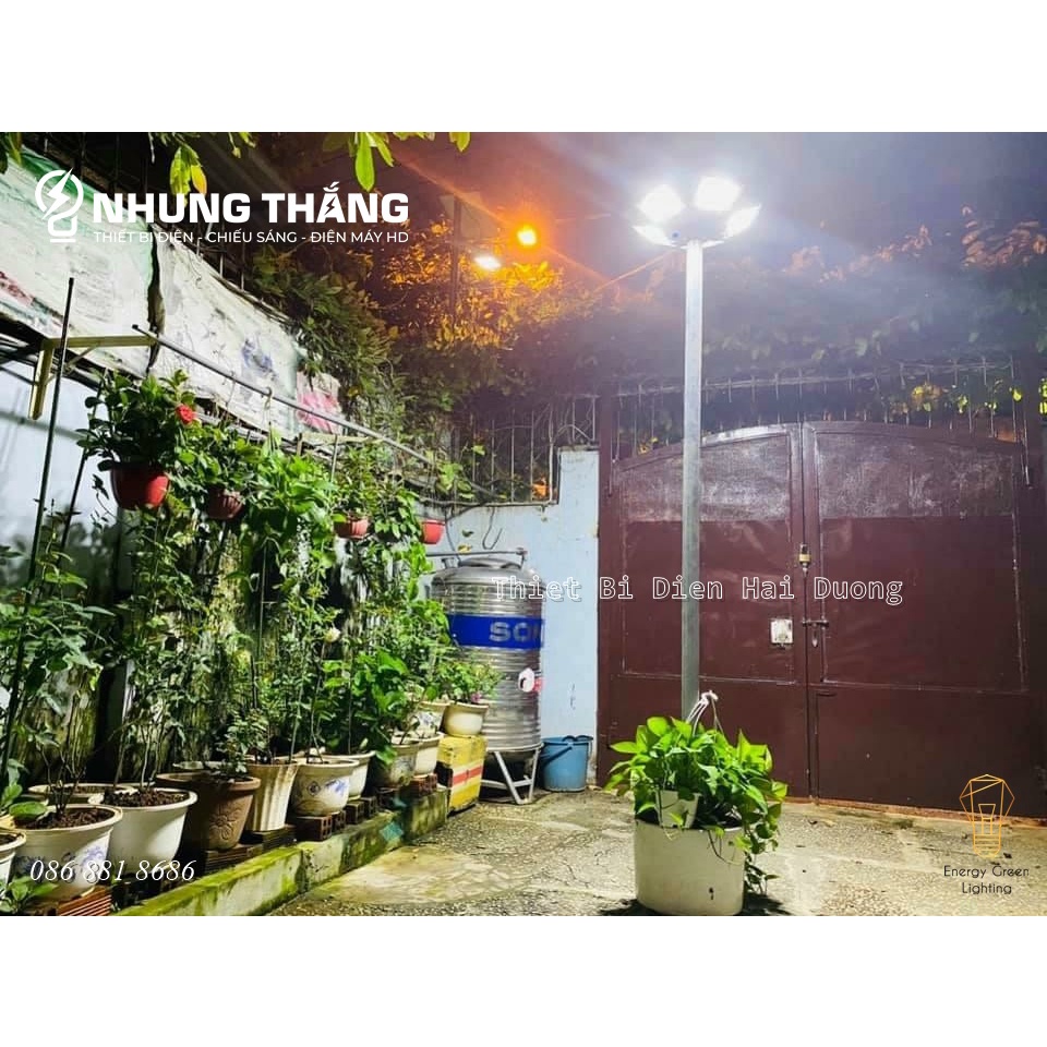Đèn Cao Áp Năng Lượng Mặt Trời Đĩa Bay UFO - Công Suât 300w - 8 Ô Led Siêu Sáng - Chống Nước IP66 - Có Điều Khiển Từ Xa