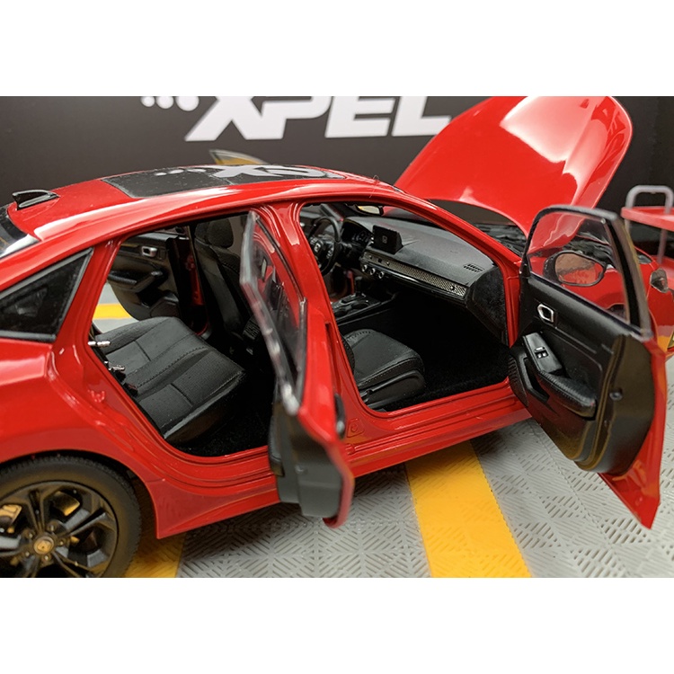 Mô hình Honda Civic Sedan New 2022 tỉ lệ 1:18