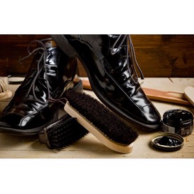 Xi đánh giầy nước Kleen 75ml - Thái Lan