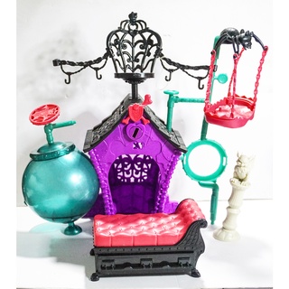 Bộ đồ chơi chuồng thú Monster High