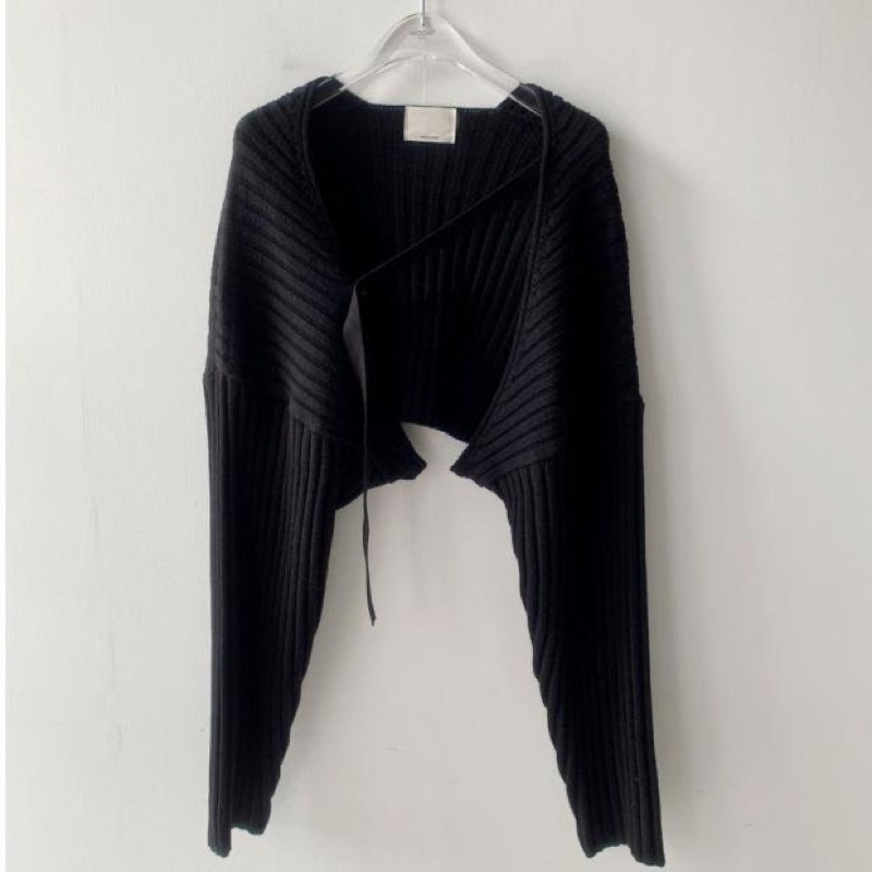 Áo Khoác Gân Tay Phồng Dây Cài Chéo