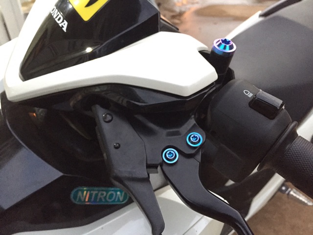 Ốc gr5 - tay thắng vario - bộ 3 con tay thắng vario 125 150