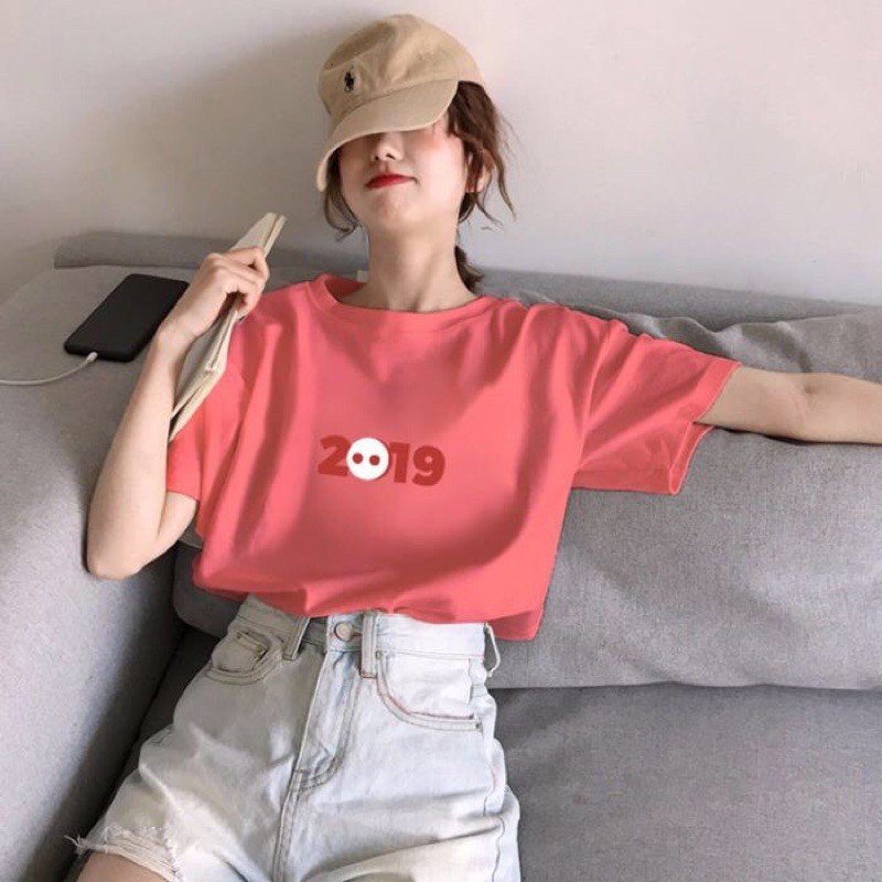 quần áo khách chốt trên live